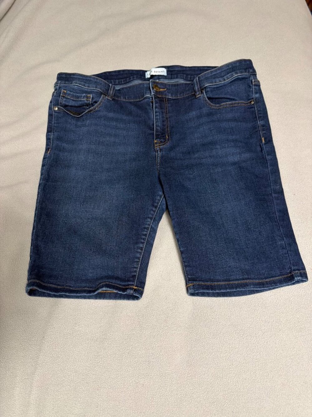 Lane Bryant Womens Plus Size 18 Dark Wash Denim Bermuda Shorts